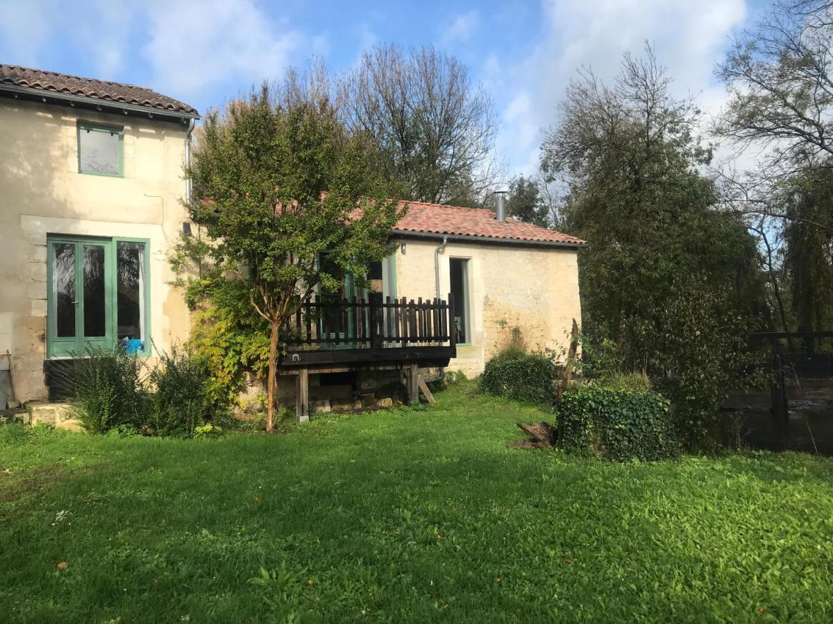 Apartamento Ancien Moulin A Eau Sur La Seugne Mosnac  Exterior foto